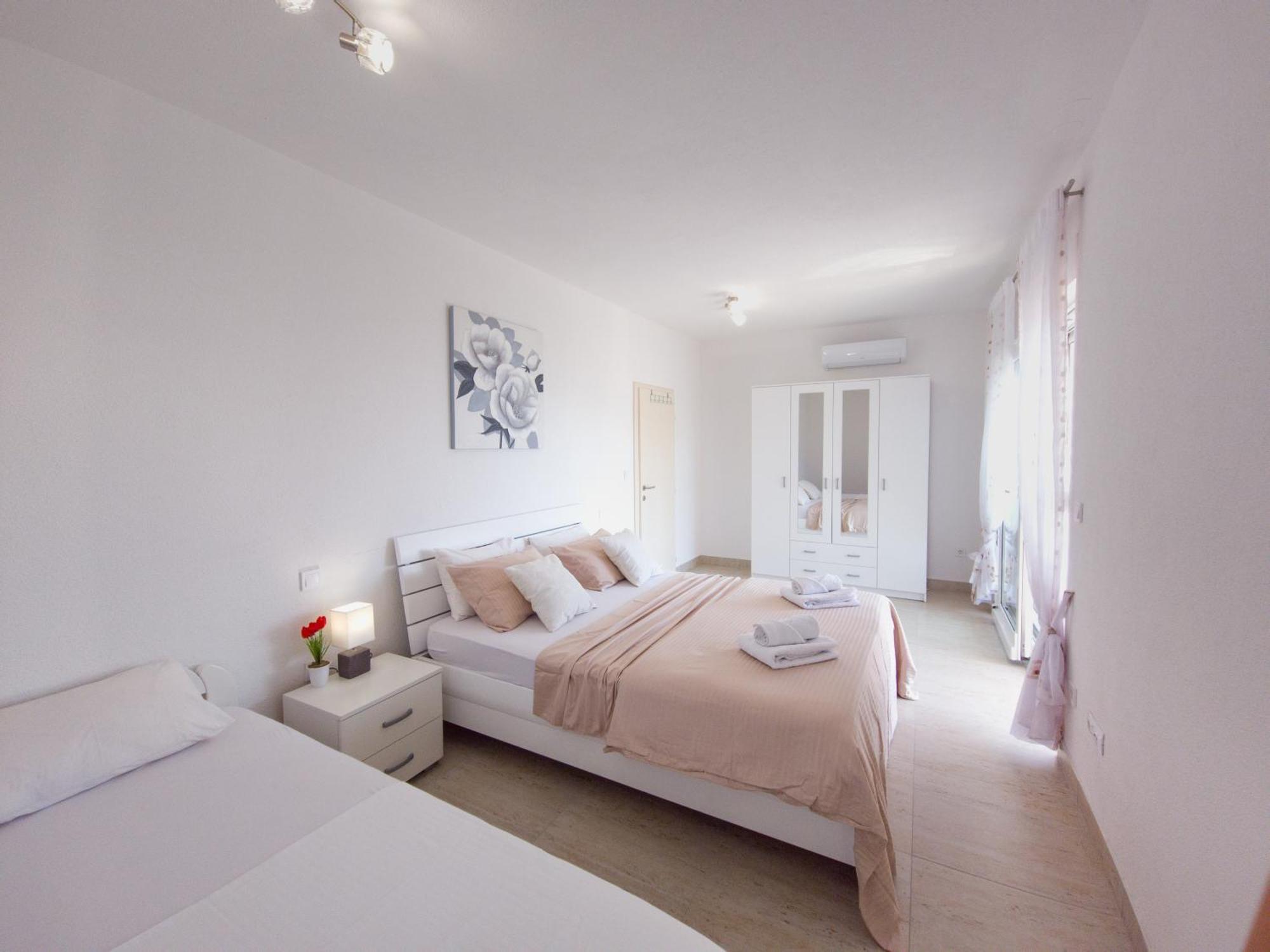 Modern Villa With Jacuzzi, Beautiful Sea View, Near Split! Villa 36A Podstrana Exterior foto
